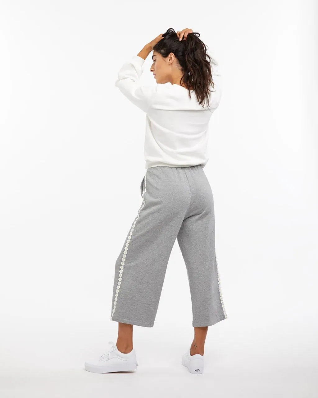 Daisy Chain Wide Leg Sweatpants