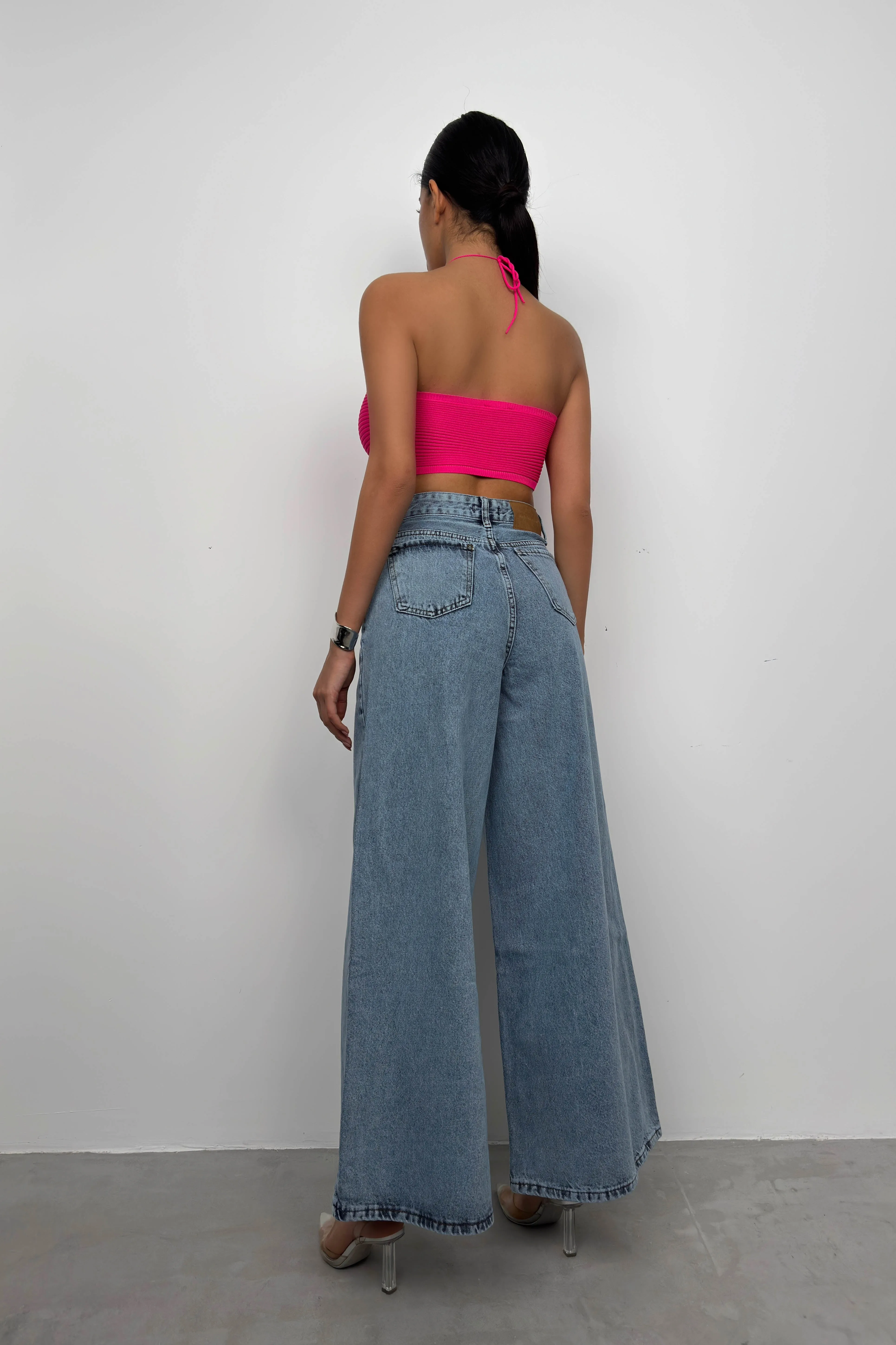 Extreme Wide Leg Jeans