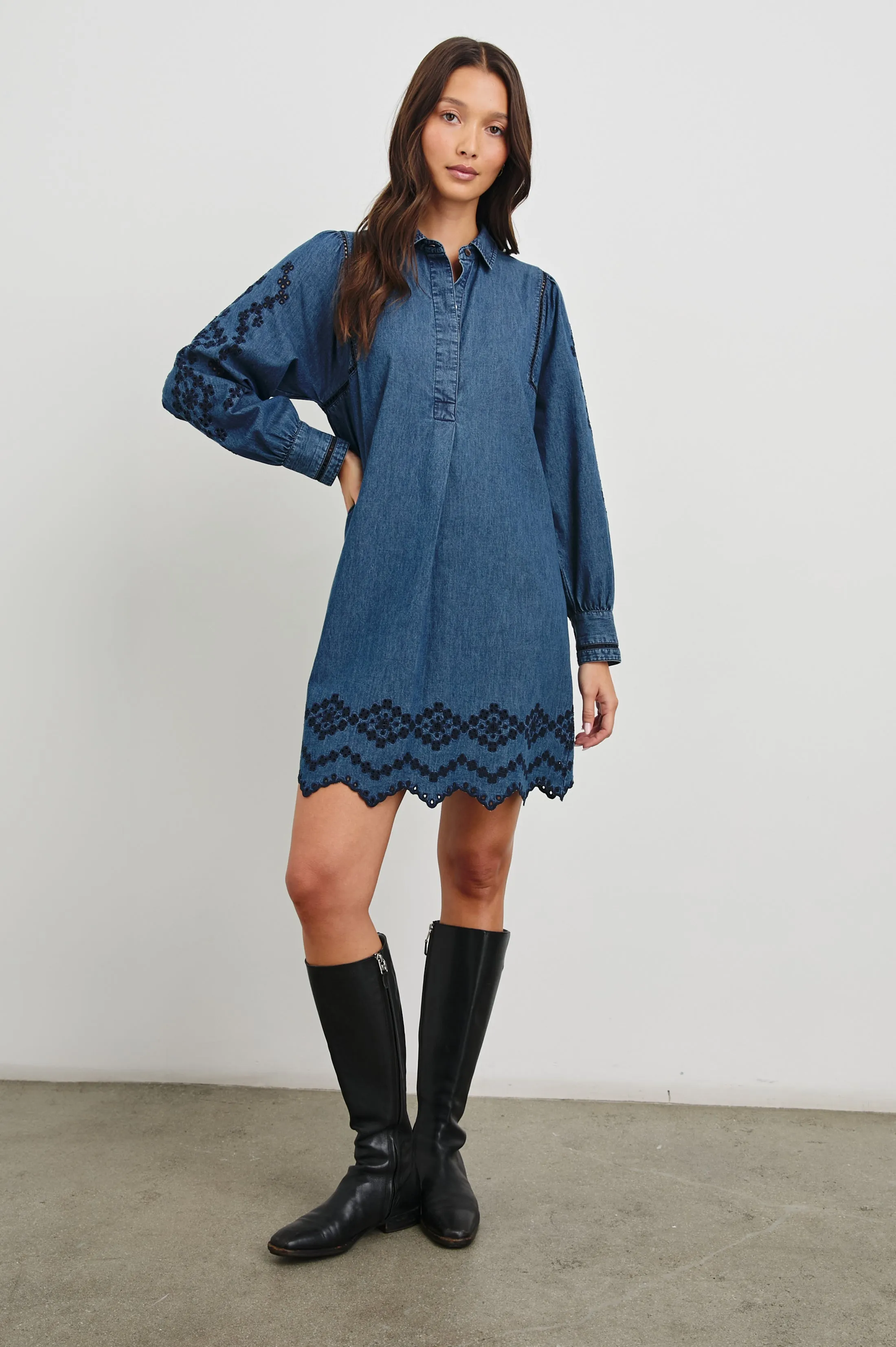 FERNANDA DRESS - DARK VINTAGE WASH