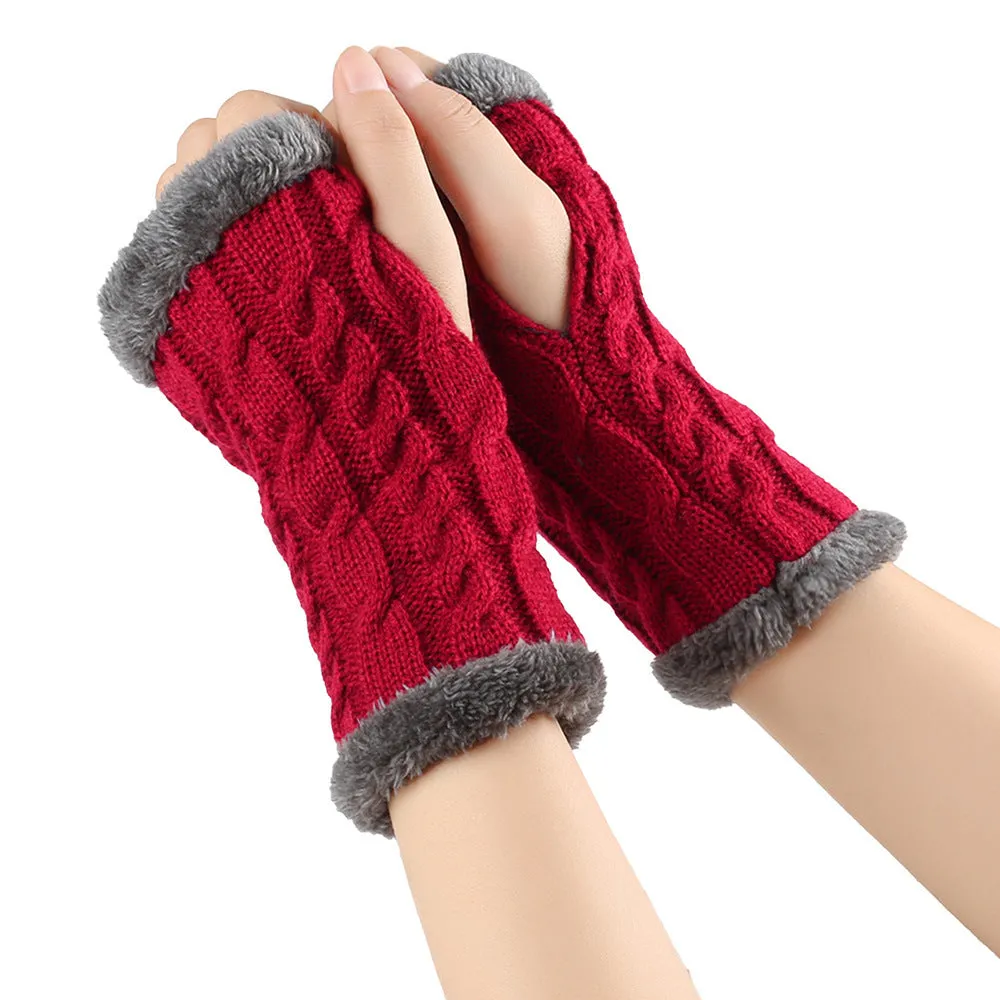 Fleece-lined Fluffy Gloves Twist Knitted Finger Leakage