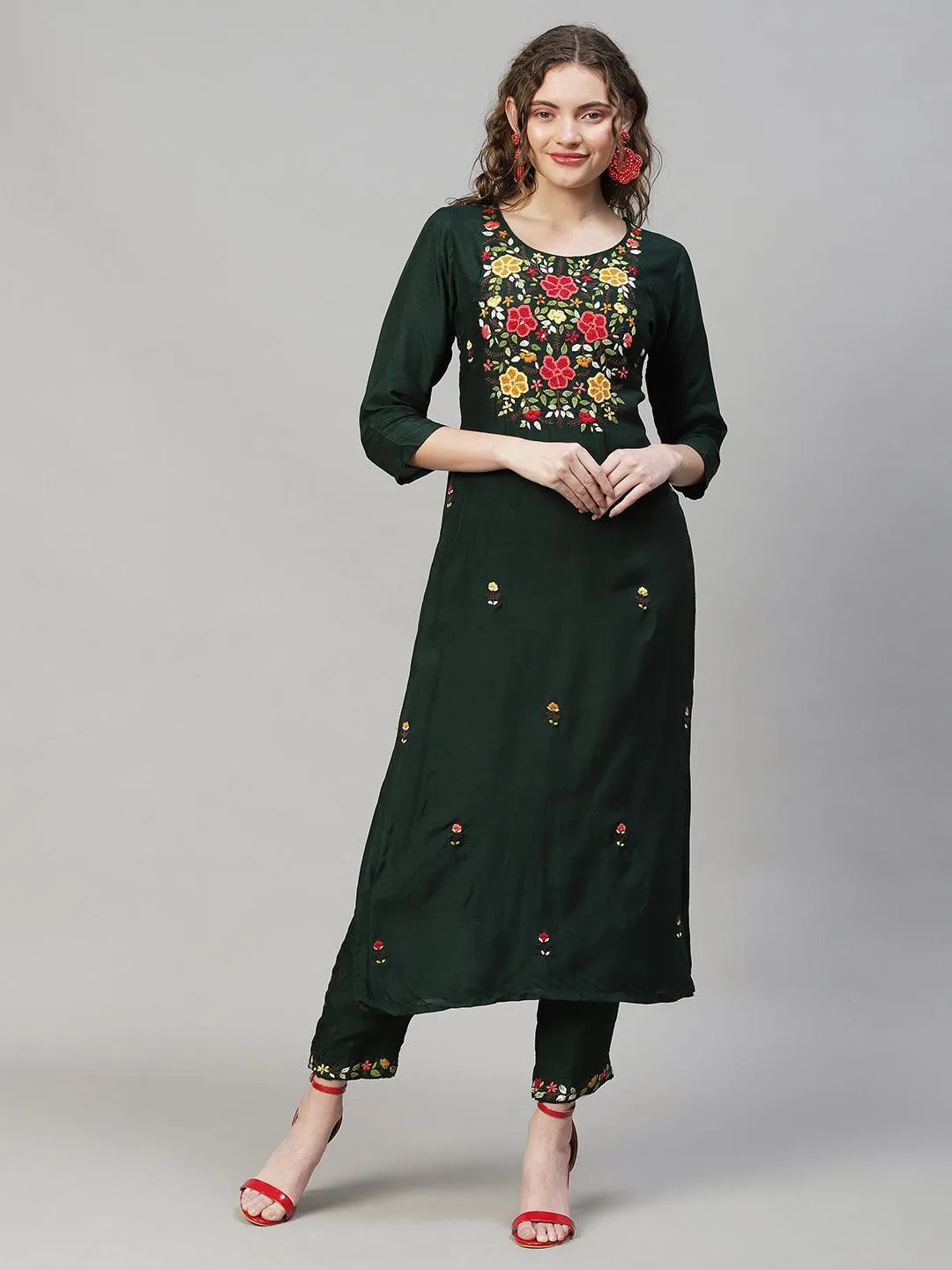 Floral Hand Embroidered Kurta with Pants & Dupatta - Dark Green