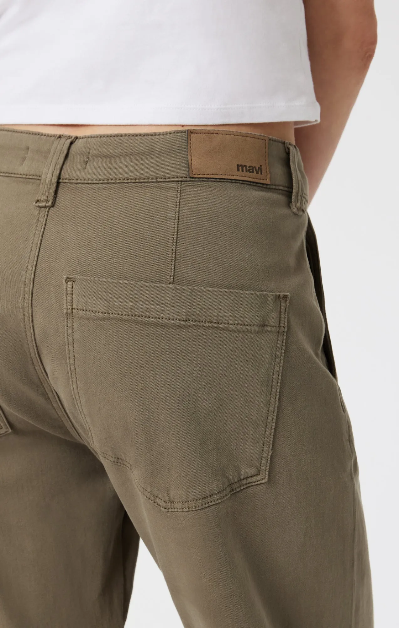 LAUREN STRAIGHT CHINO IN DUSKY CASUAL TWILL