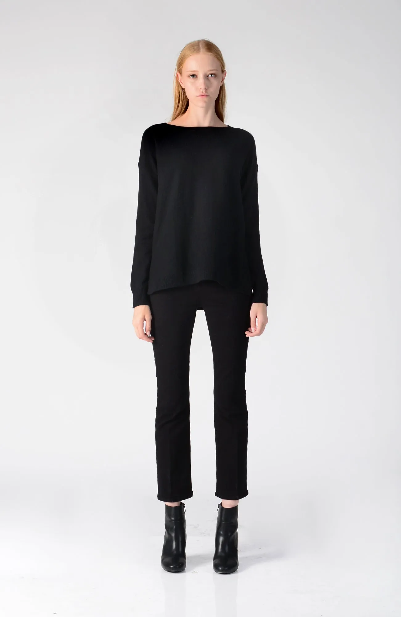 Loose Fit Sweater_Black